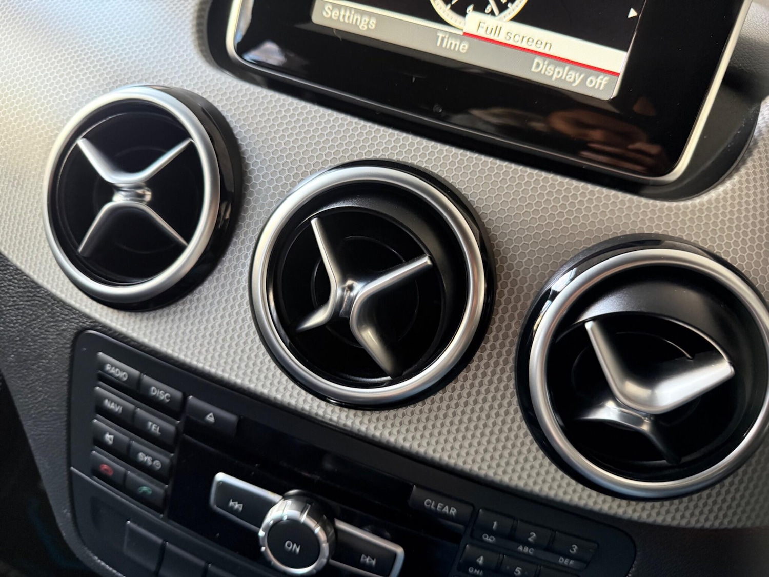 Used Mercedes-Benz B Class 2014 for sale - 77050102: Photo 50