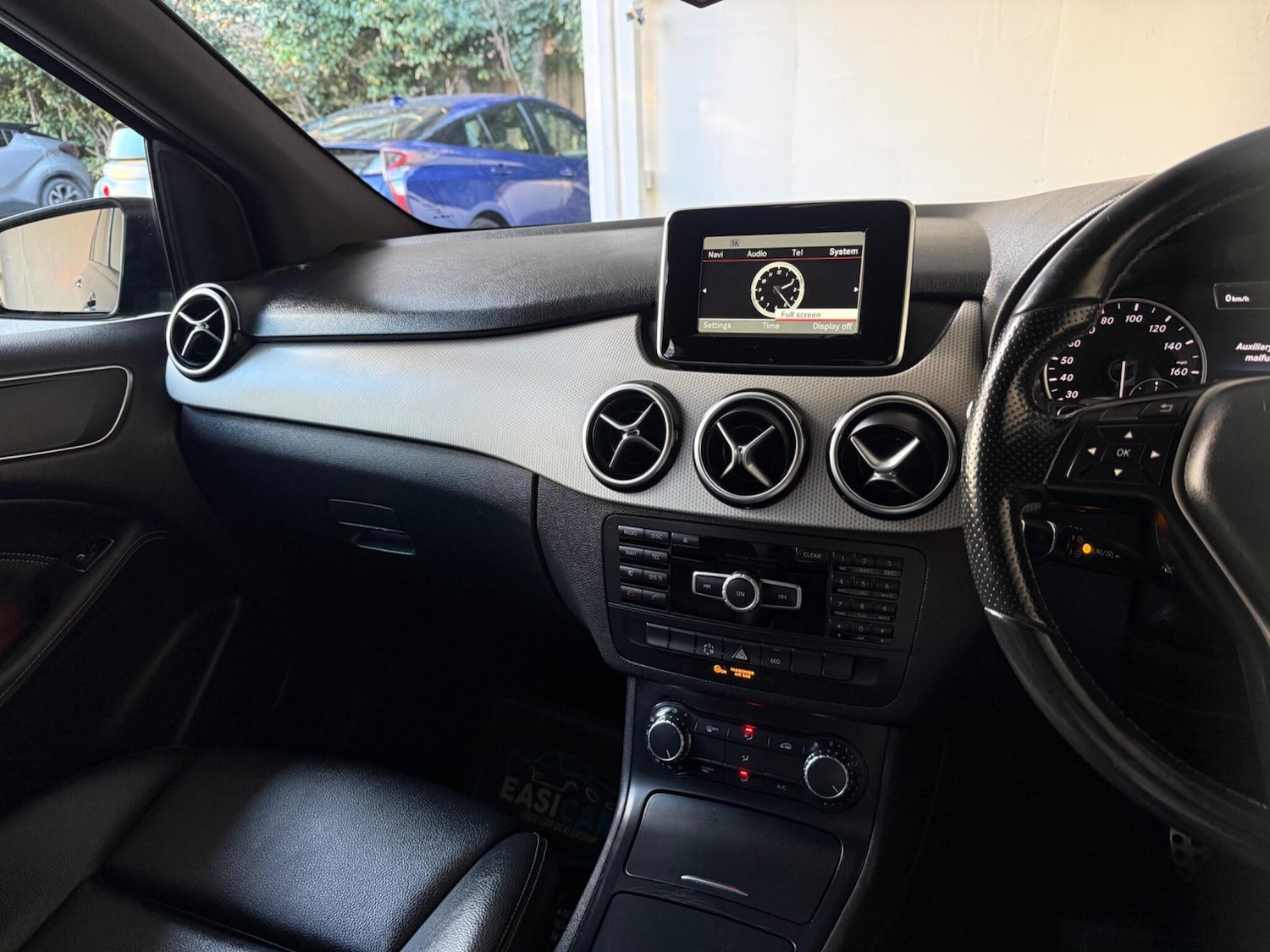 Used Mercedes-Benz B Class 2014 for sale - 77050102: Photo 56