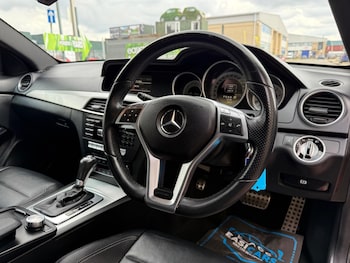 Used Mercedes-Benz C-Class 2012 for sale - 75520683: Photo
