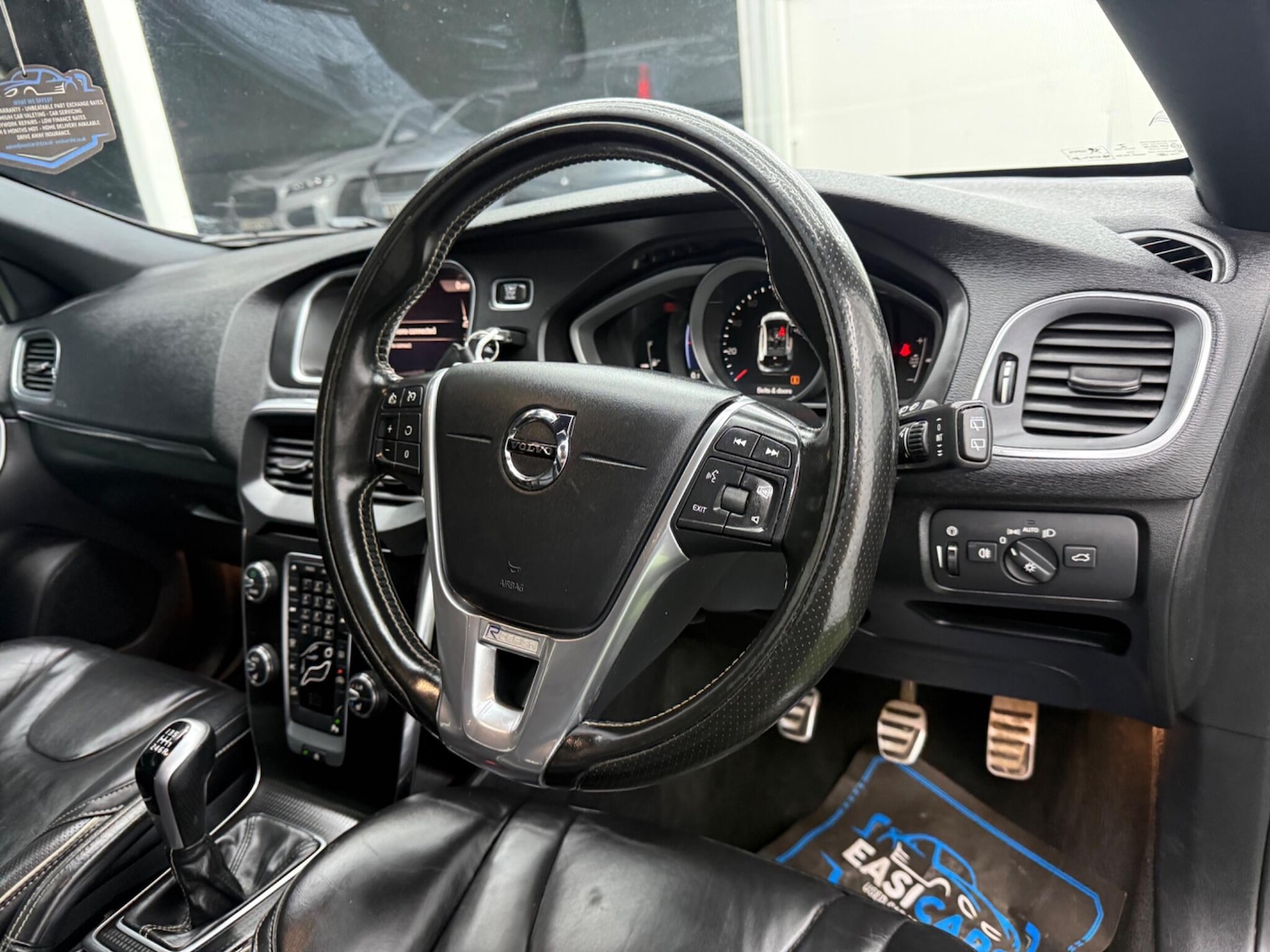 Used Volvo V40 for sale - 77824059: Photo 15