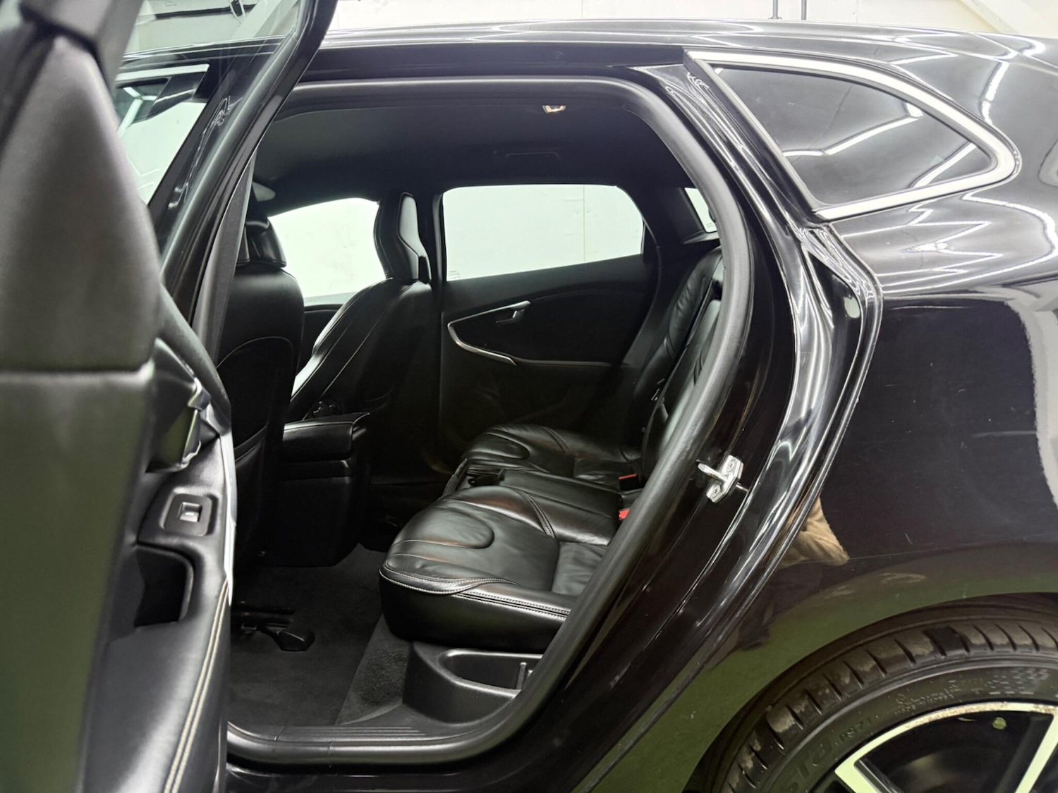 Used Volvo V40 for sale - 77824059: Photo 22