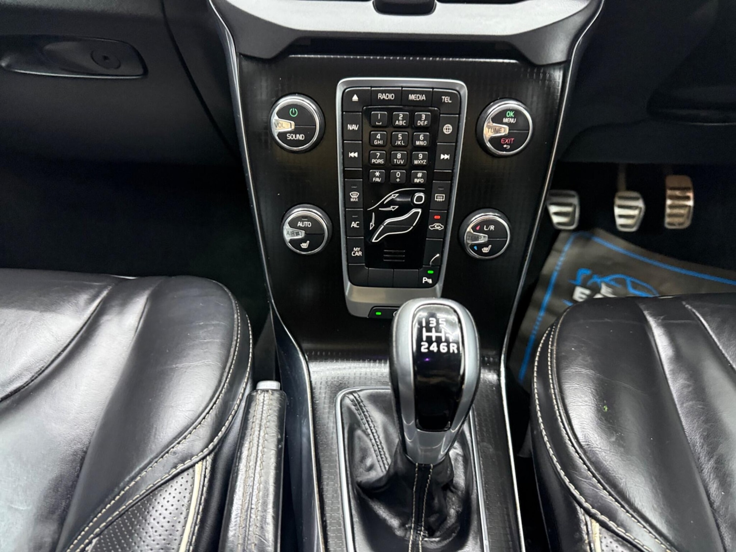 Used Volvo V40 for sale - 77824059: Photo 30