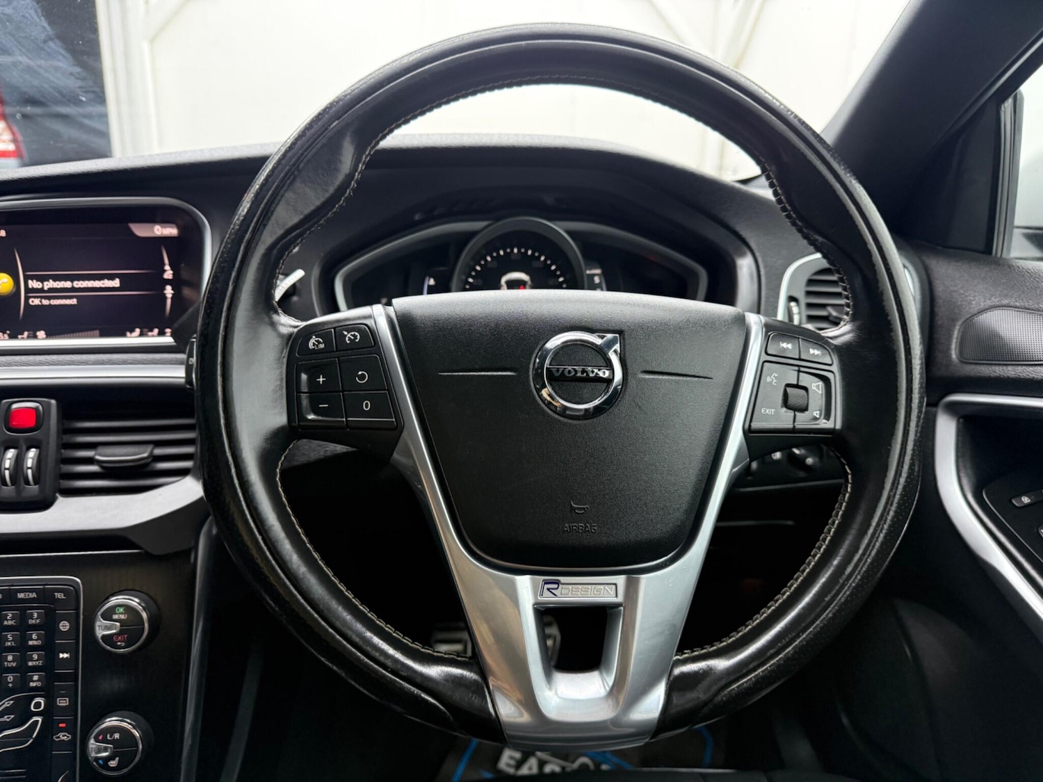 Used Volvo V40 for sale - 77824059: Photo 32