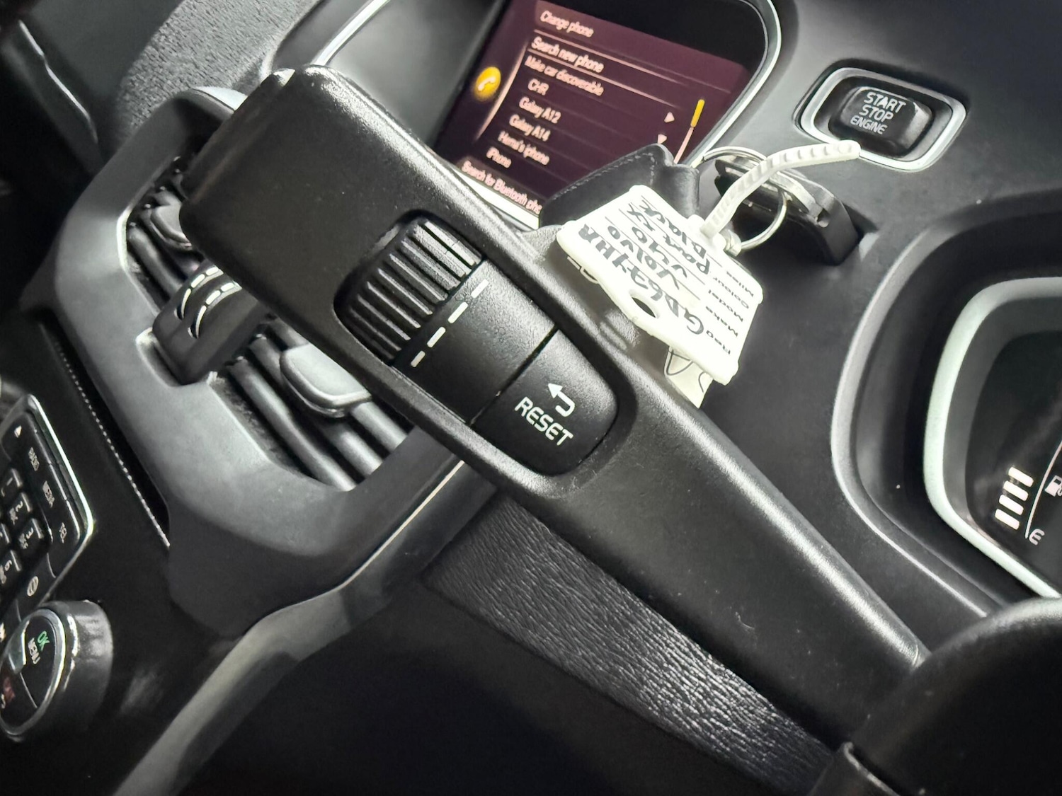 Used Volvo V40 for sale - 77824059: Photo 36