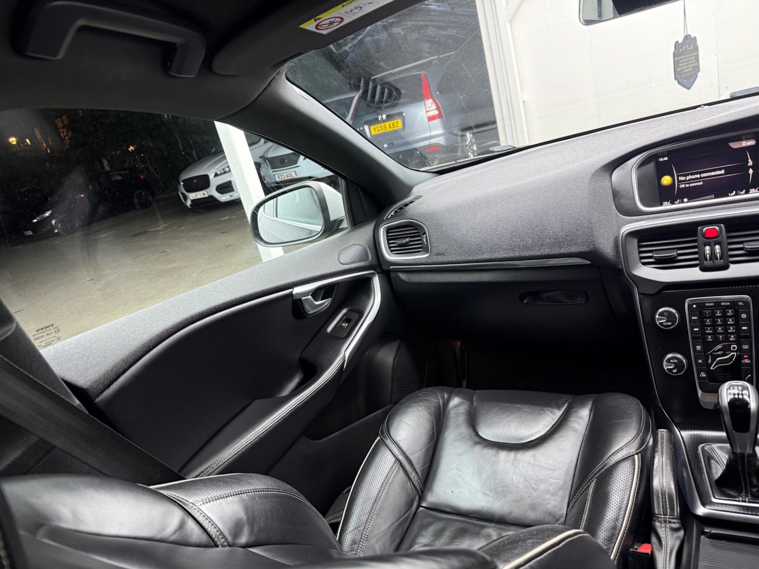 Used Volvo V40 for sale - 77824059: Photo 38