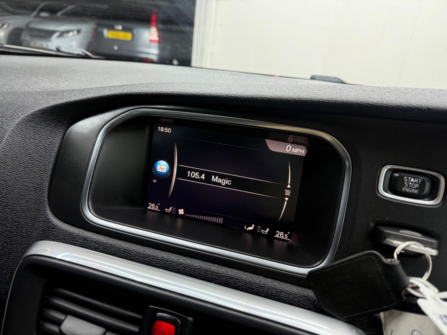 Used Volvo V40 for sale - 77824059: Photo 45