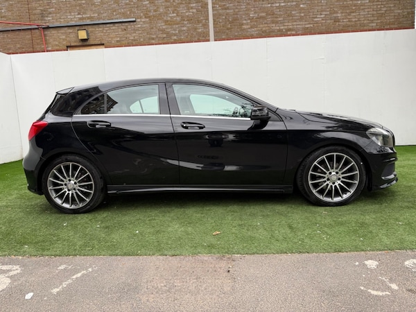 Used Mercedes-Benz A-Class 2015 for sale - 76095057: Photo 5