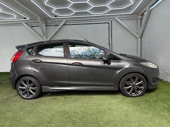 Used Ford Fiesta 2016 for sale - 78275831: Photo