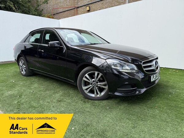 Used Mercedes-Benz E Class 2014 for sale - 75697081: Photo 1