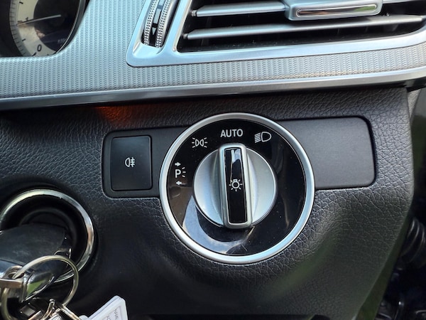 Used Mercedes-Benz E Class 2014 for sale - 75697081: Photo 42