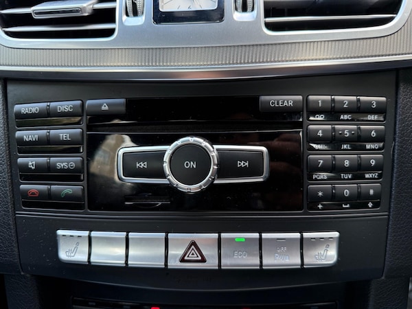 Used Mercedes-Benz E Class 2014 for sale - 75697081: Photo 50