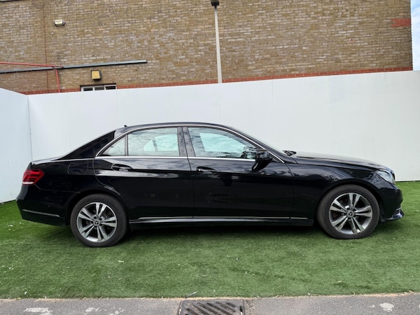 Used Mercedes-Benz E Class 2014 for sale - 75697081: Photo 5