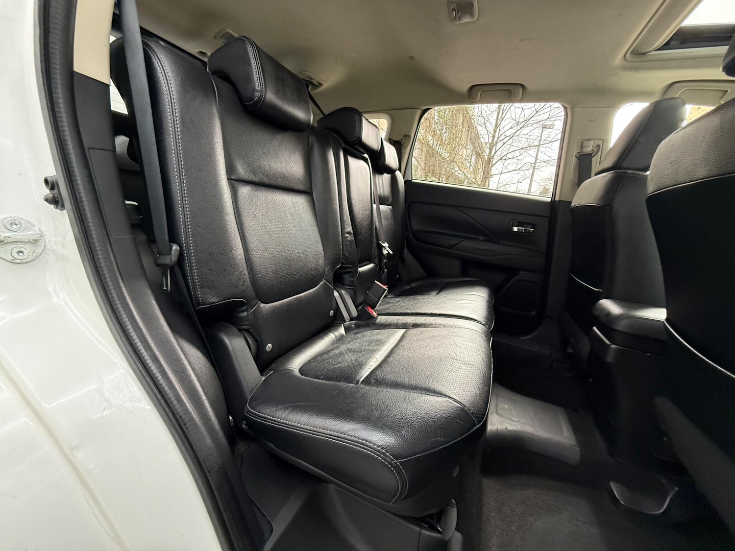 Used Mitsubishi Outlander 2015 for sale - 77883093: Photo 21