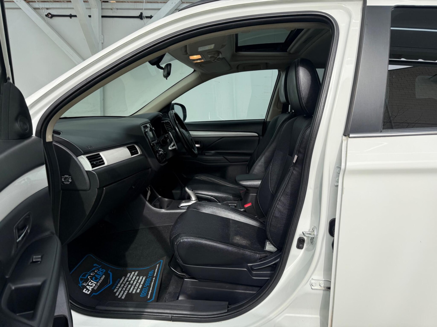 Used Mitsubishi Outlander 2015 for sale - 77883093: Photo 26