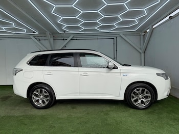 Used Mitsubishi Outlander 2015 for sale - 77883093: Photo