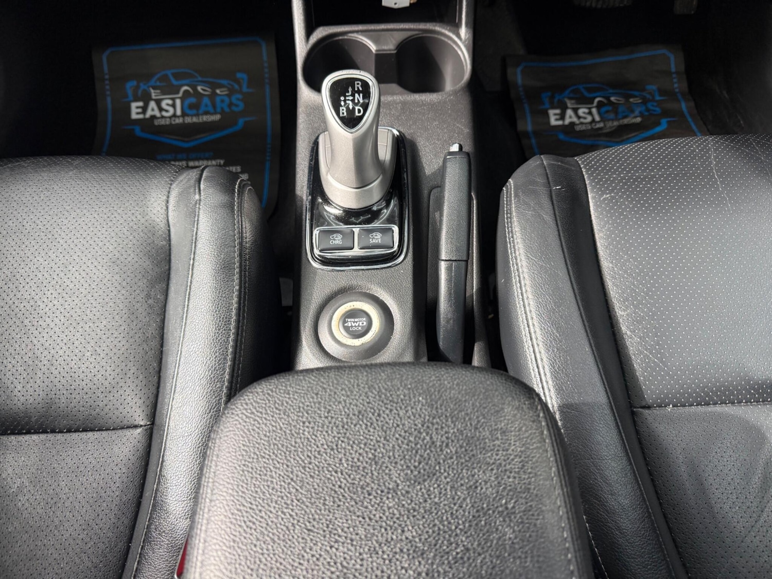 Used Mitsubishi Outlander 2015 for sale - 77883093: Photo 32