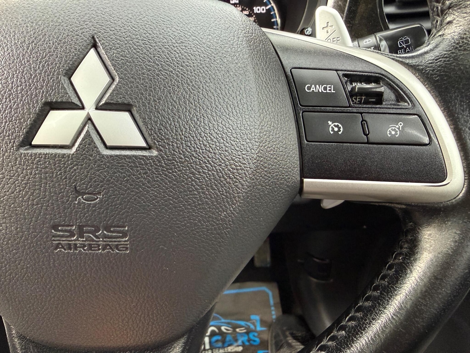 Used Mitsubishi Outlander 2015 for sale - 77883093: Photo 36