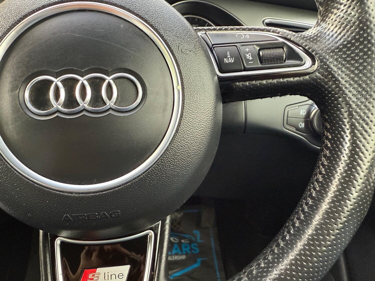 Used Audi A5 Cabriolet 2015 for sale - 76294959: Photo 37