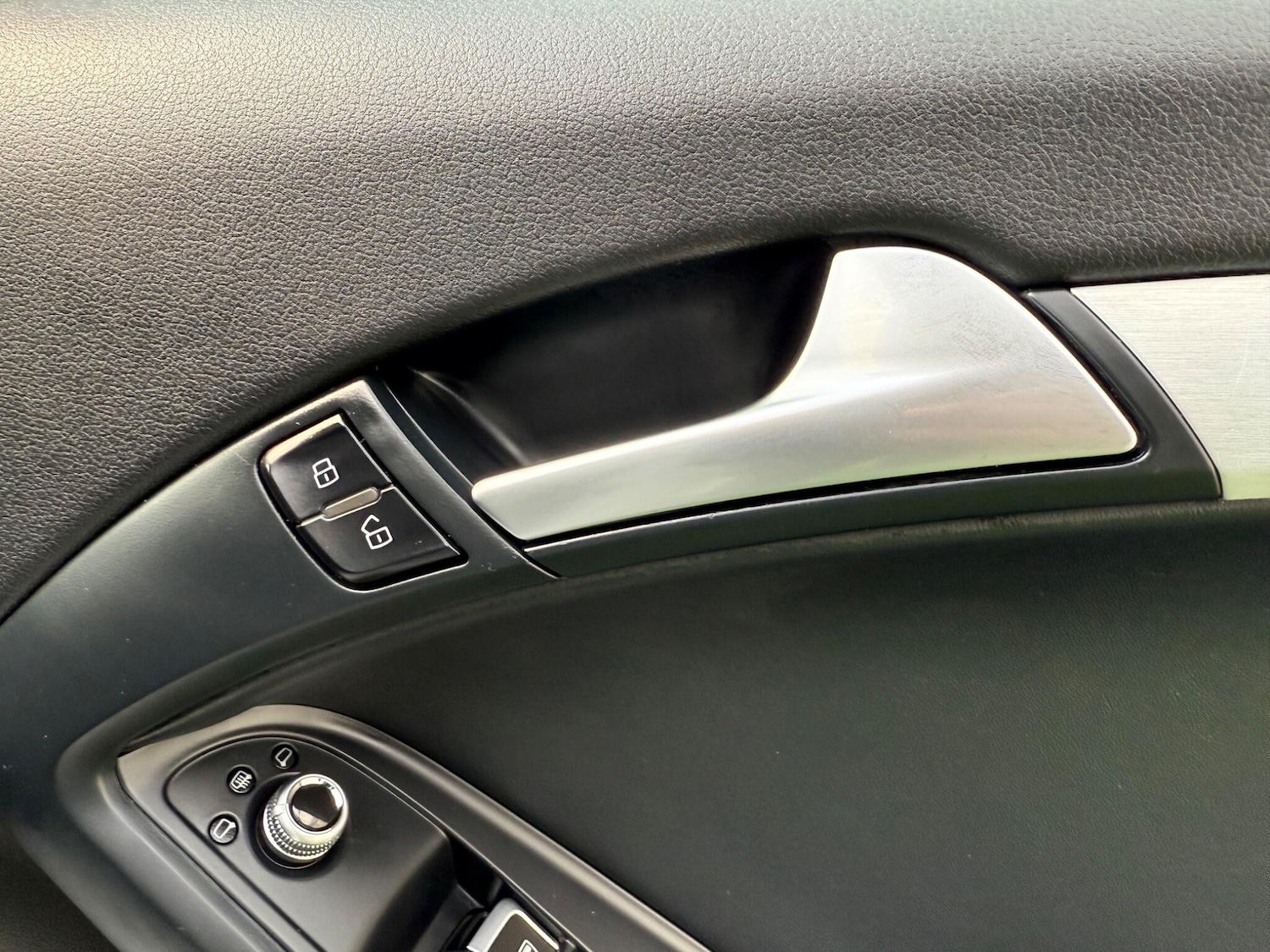 Used Audi A5 Cabriolet 2015 for sale - 76294959: Photo 43