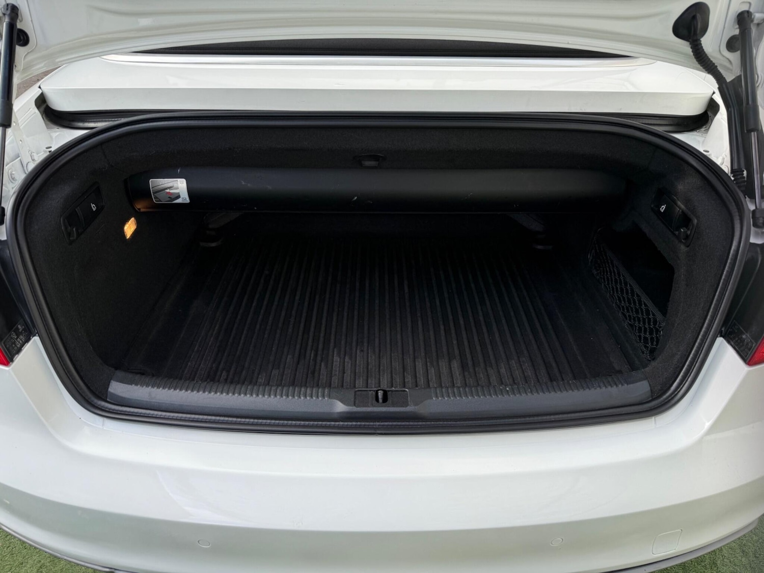 Used Audi A5 Cabriolet 2015 for sale - 76294959: Photo 8