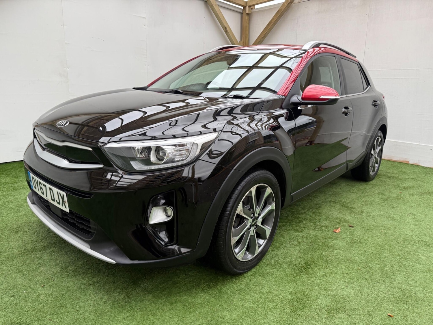 Used Kia Stonic 2017 for sale - 76596953: Photo 11