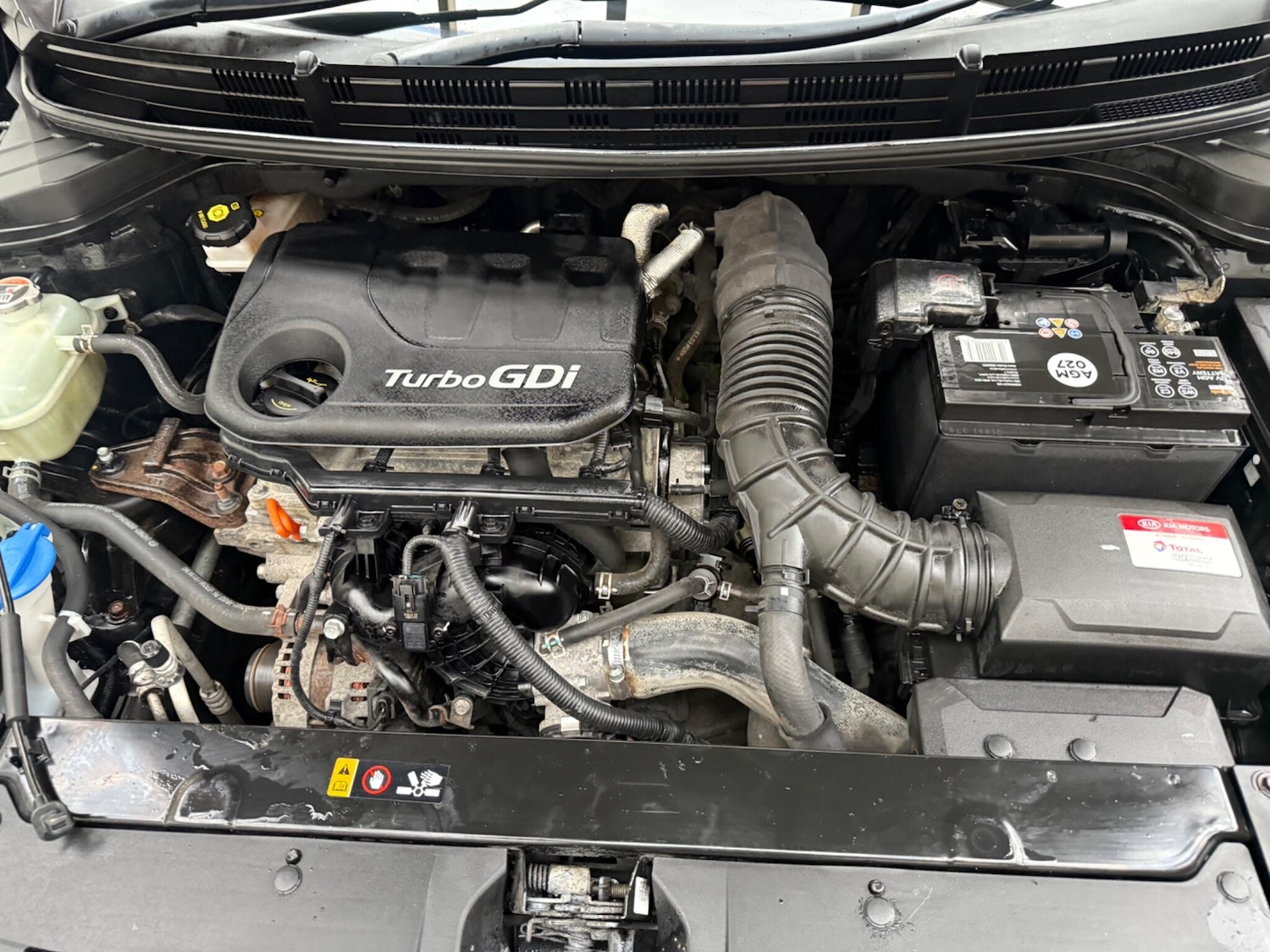 Used Kia Stonic 2017 for sale - 76596953: Photo 13