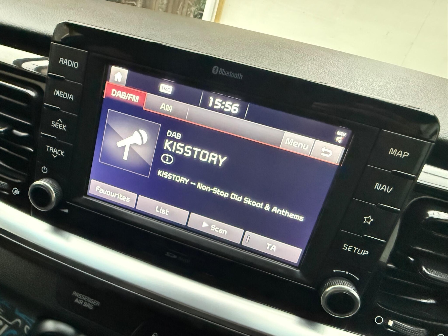 Used Kia Stonic 2017 for sale - 76596953: Photo 46