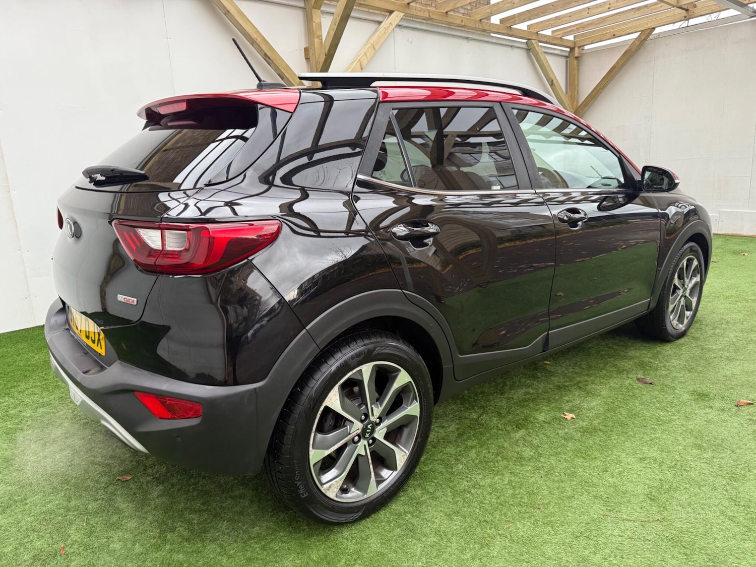 Used Kia Stonic 2017 for sale - 76596953: Photo 6