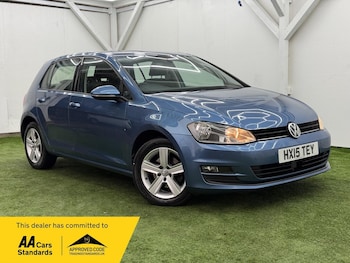 Used Volkswagen Golf 2015 for sale - 77144451: Photo