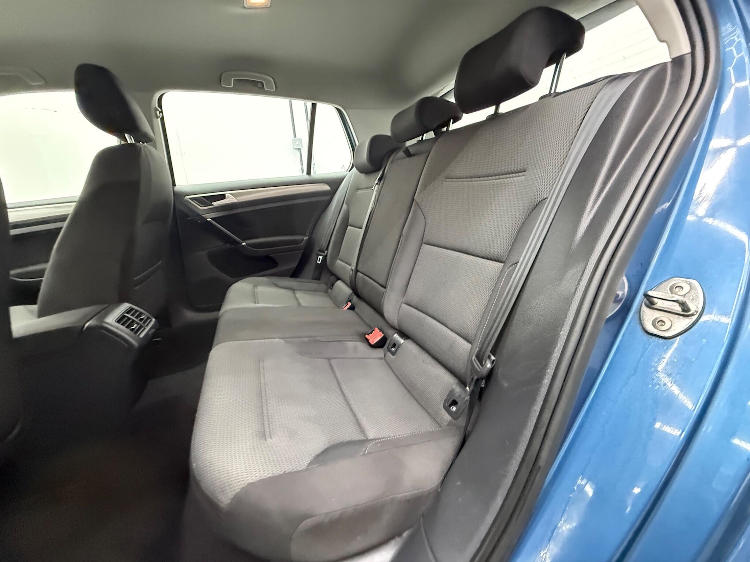 Used Volkswagen Golf 2015 for sale - 77144451: Photo 24