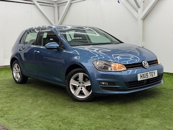 Used Volkswagen Golf 2015 for sale - 77144451: Photo