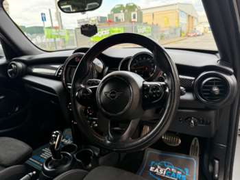 Used MINI Hatch 2020 for sale - 75166596: Photo