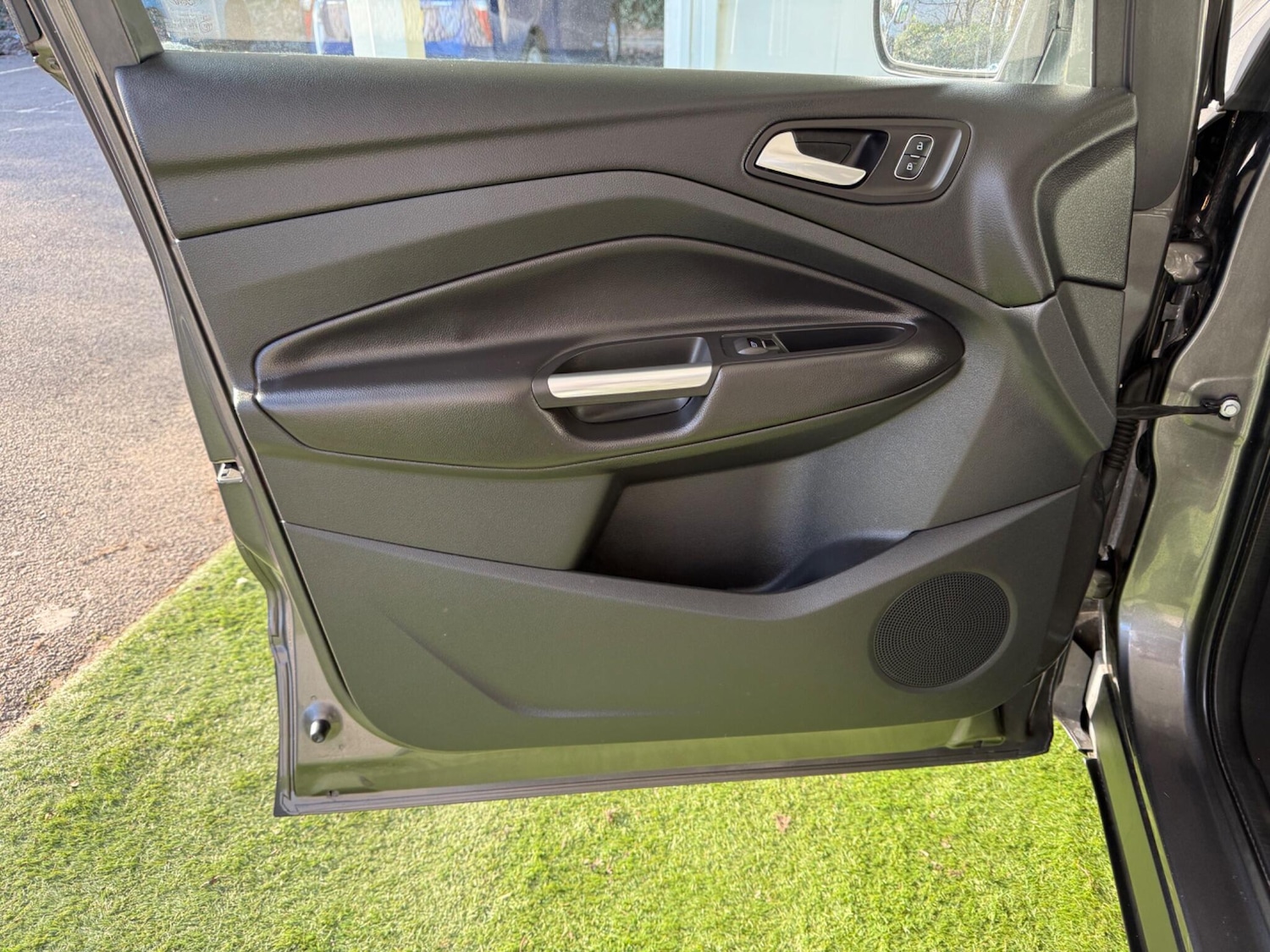 Used Ford Kuga 2016 for sale - 77050195: Photo 27