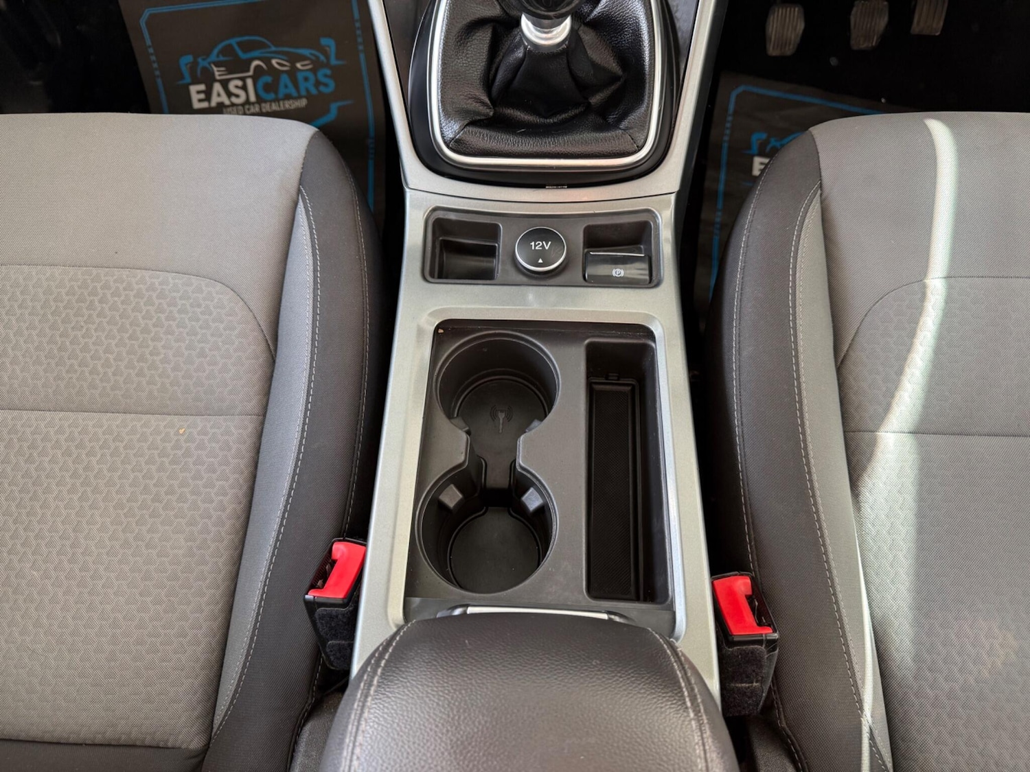 Used Ford Kuga 2016 for sale - 77050195: Photo 31