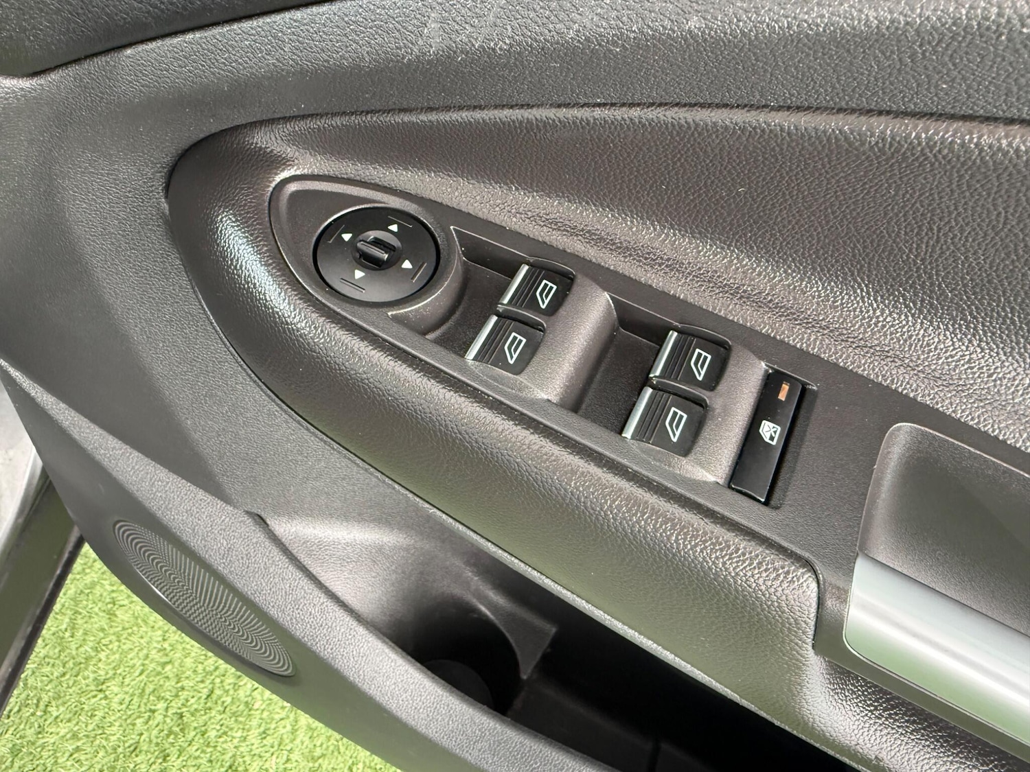 Used Ford Kuga 2016 for sale - 77050195: Photo 40