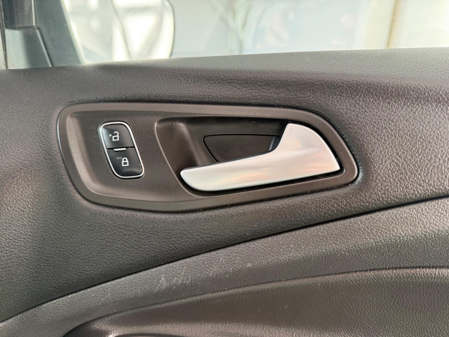 Used Ford Kuga 2016 for sale - 77050195: Photo 41