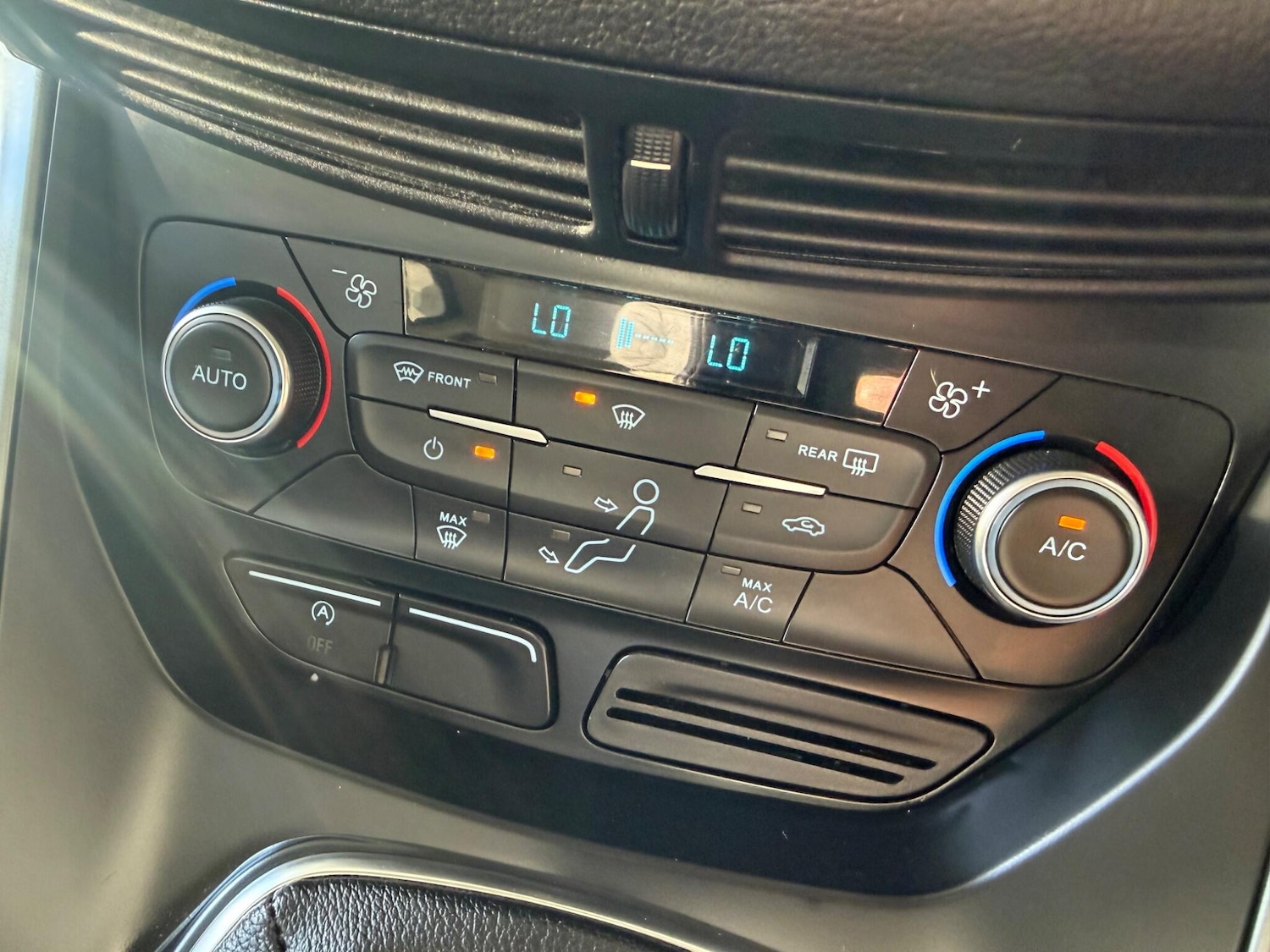 Used Ford Kuga 2016 for sale - 77050195: Photo 52