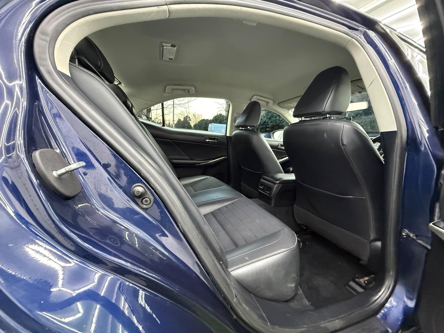 Used Lexus IS 2015 for sale - 77132051: Photo 19