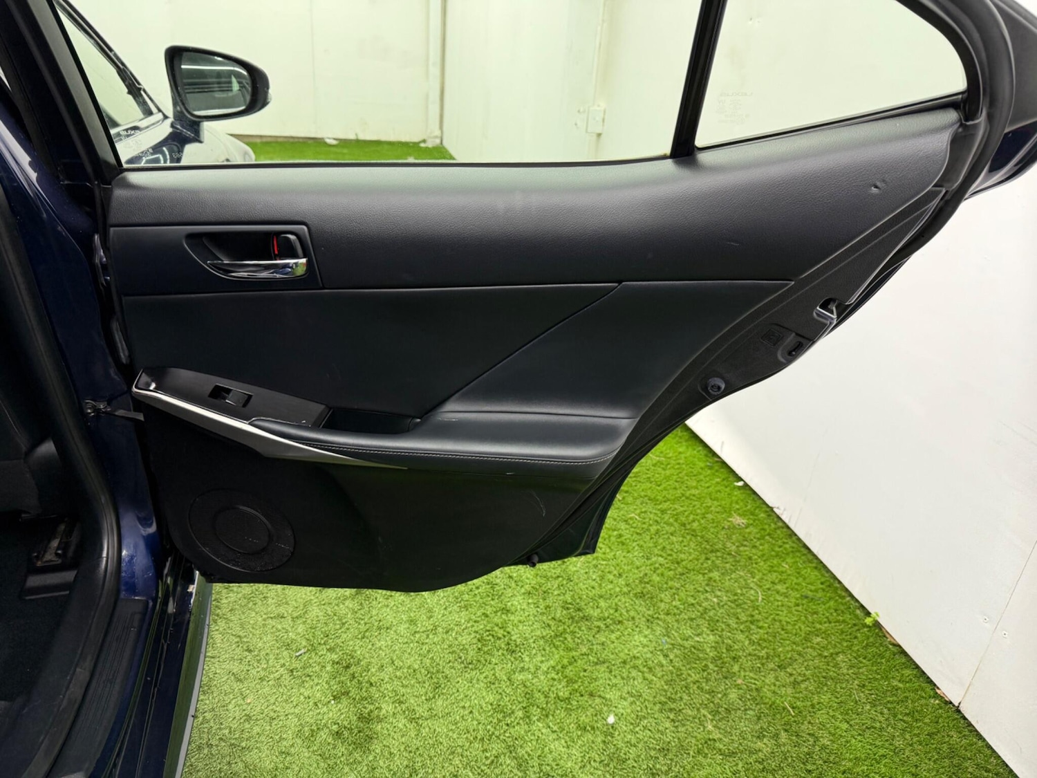 Used Lexus IS 2015 for sale - 77132051: Photo 21