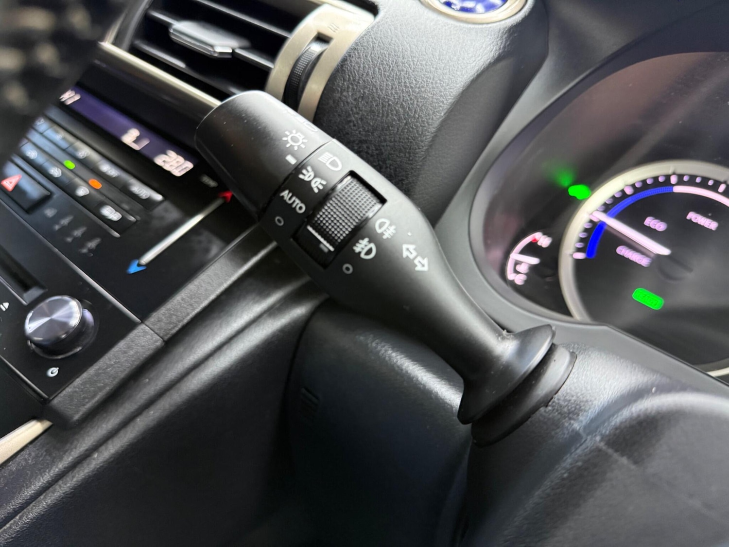 Used Lexus IS 2015 for sale - 77132051: Photo 37