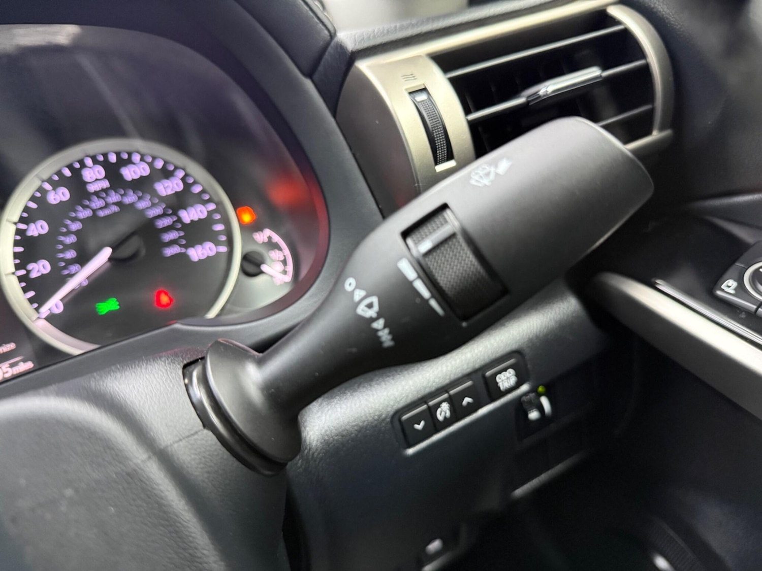 Used Lexus IS 2015 for sale - 77132051: Photo 38