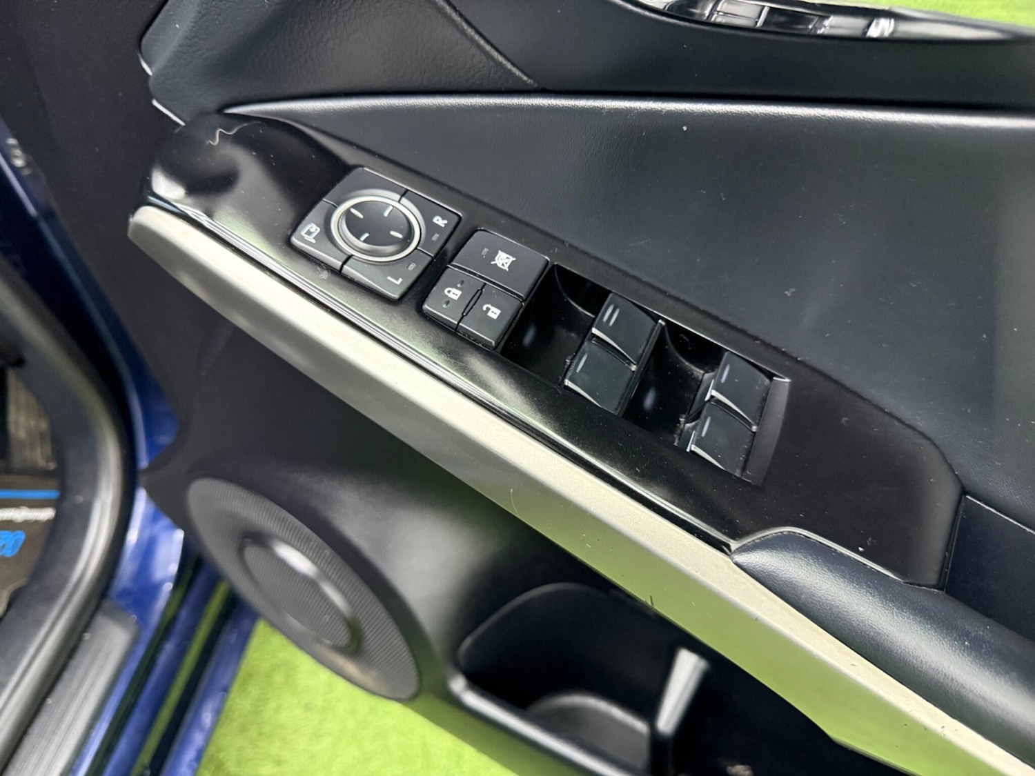 Used Lexus IS 2015 for sale - 77132051: Photo 41