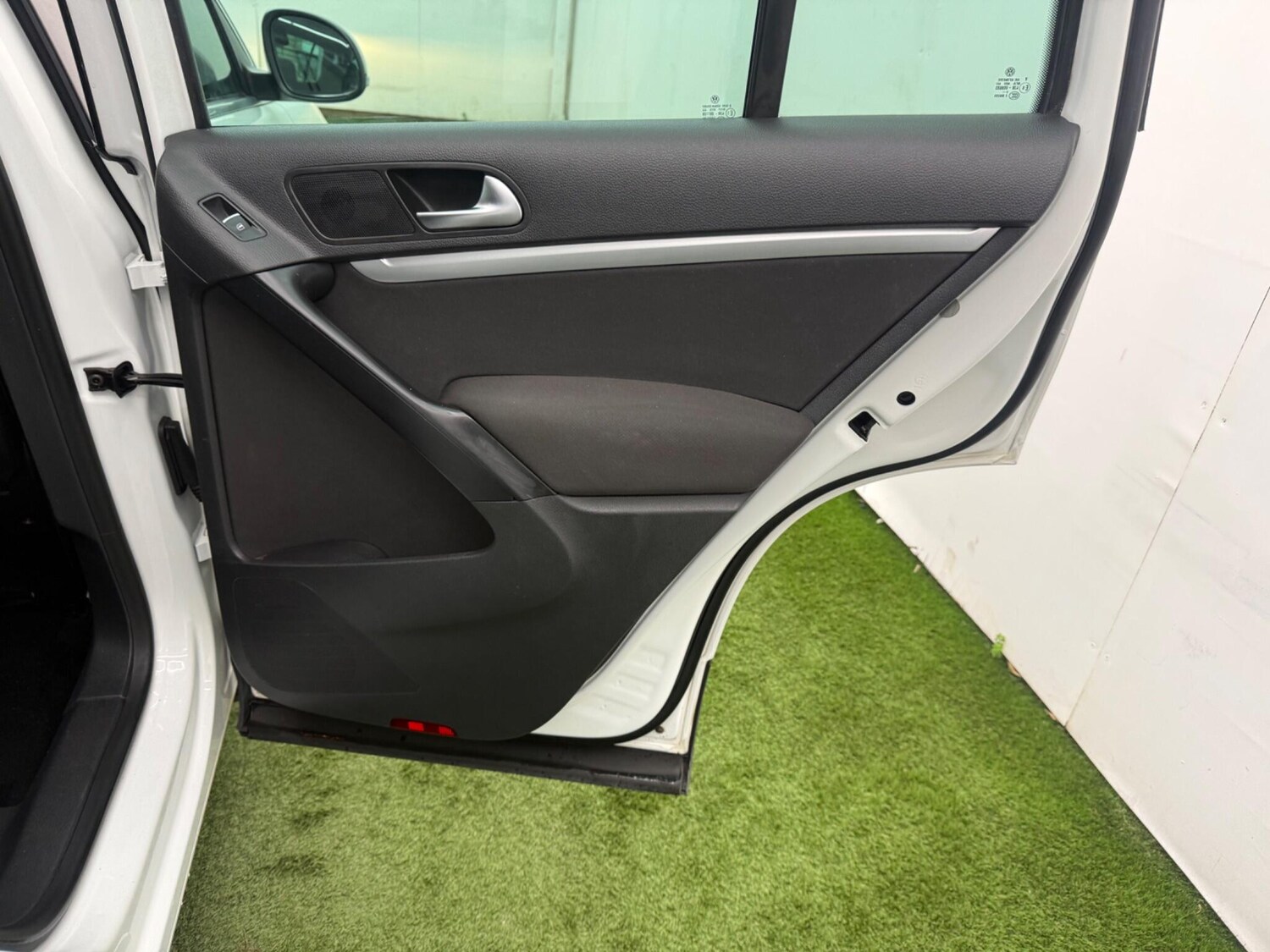 Used Volkswagen Tiguan 2016 for sale - 77909415: Photo 20