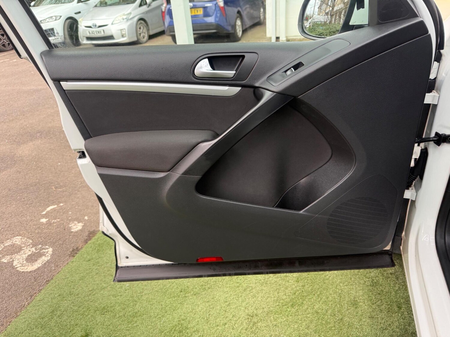 Used Volkswagen Tiguan 2016 for sale - 77909415: Photo 26