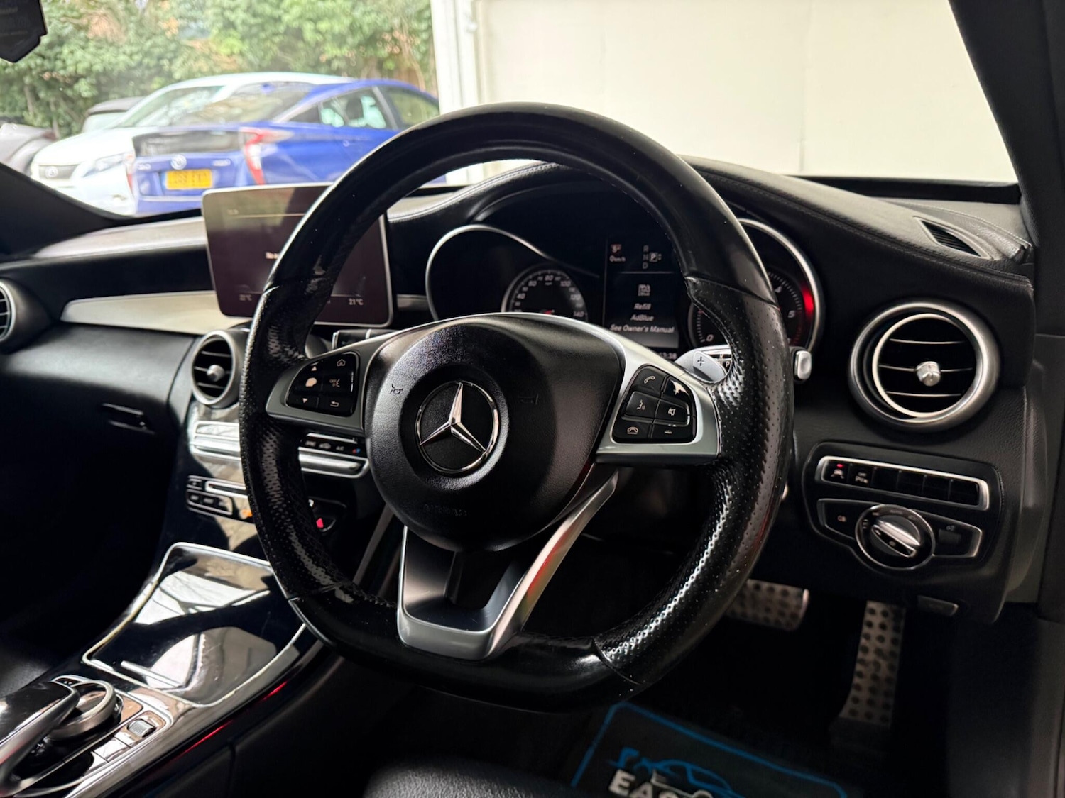 Used Mercedes-Benz C Class 2015 for sale - 77066737: Photo 2