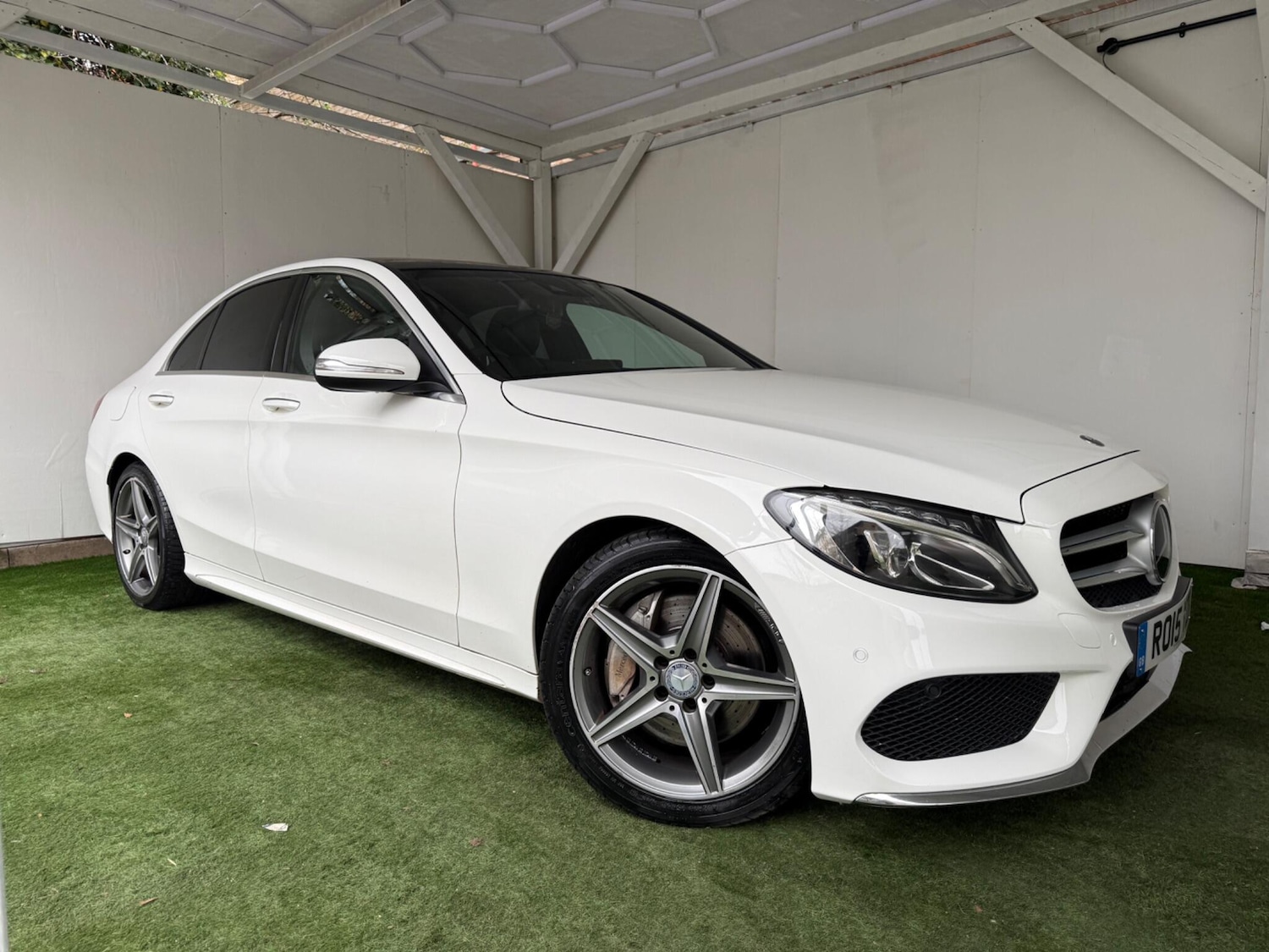 Used Mercedes-Benz C Class 2015 for sale - 77066737: Photo 4