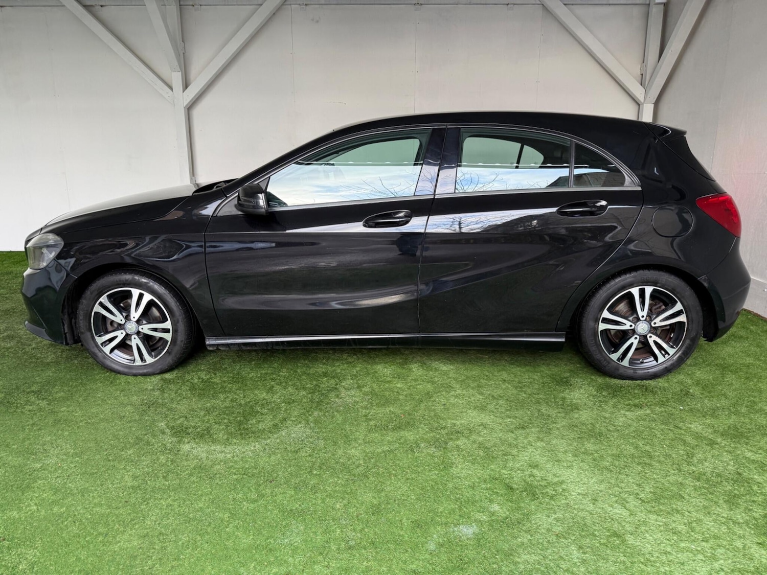 Used Mercedes-Benz A-Class 2016 for sale - 76850276: Photo 10