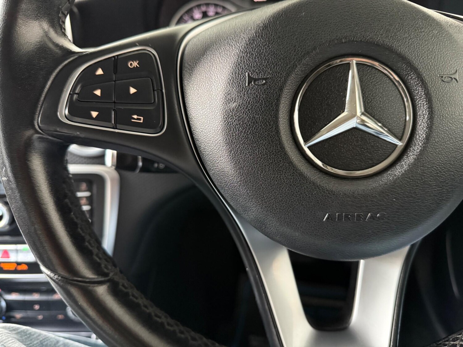 Used Mercedes-Benz A-Class 2016 for sale - 76850276: Photo 34