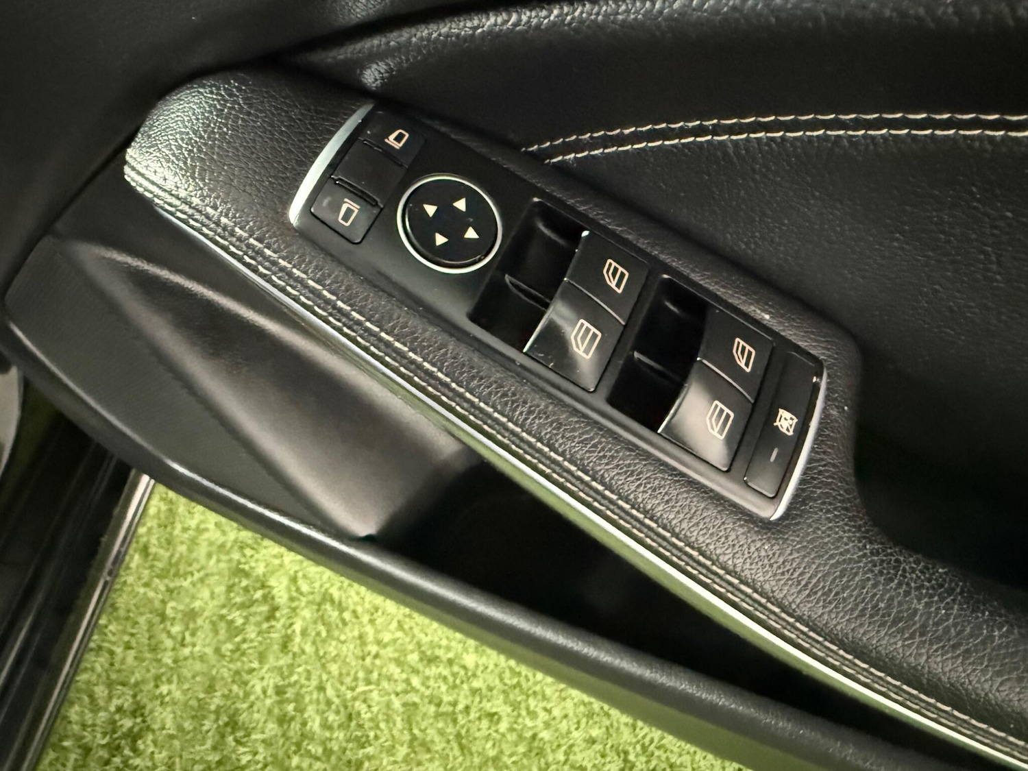 Used Mercedes-Benz A-Class 2016 for sale - 76850276: Photo 40