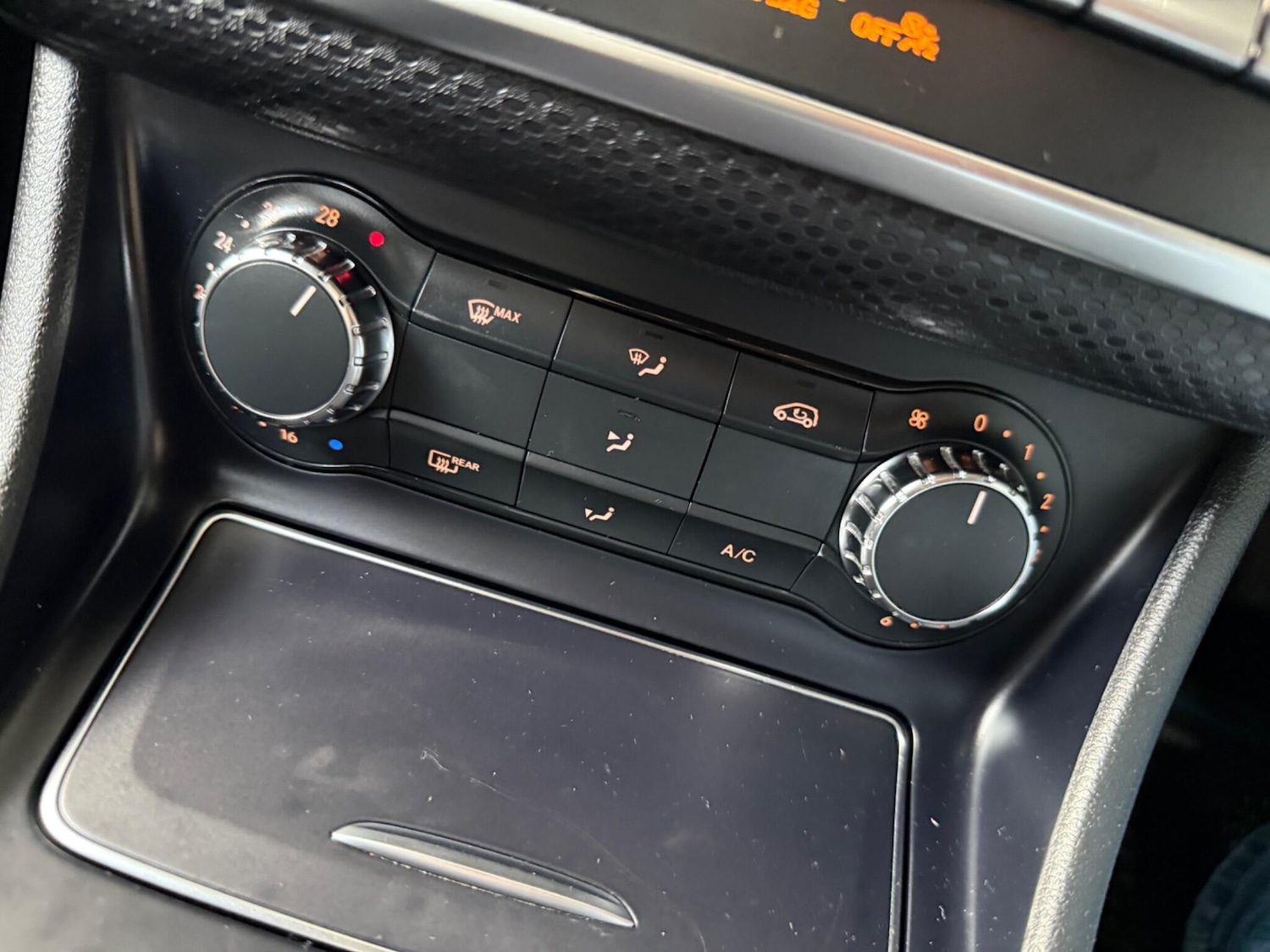 Used Mercedes-Benz A-Class 2016 for sale - 76850276: Photo 54